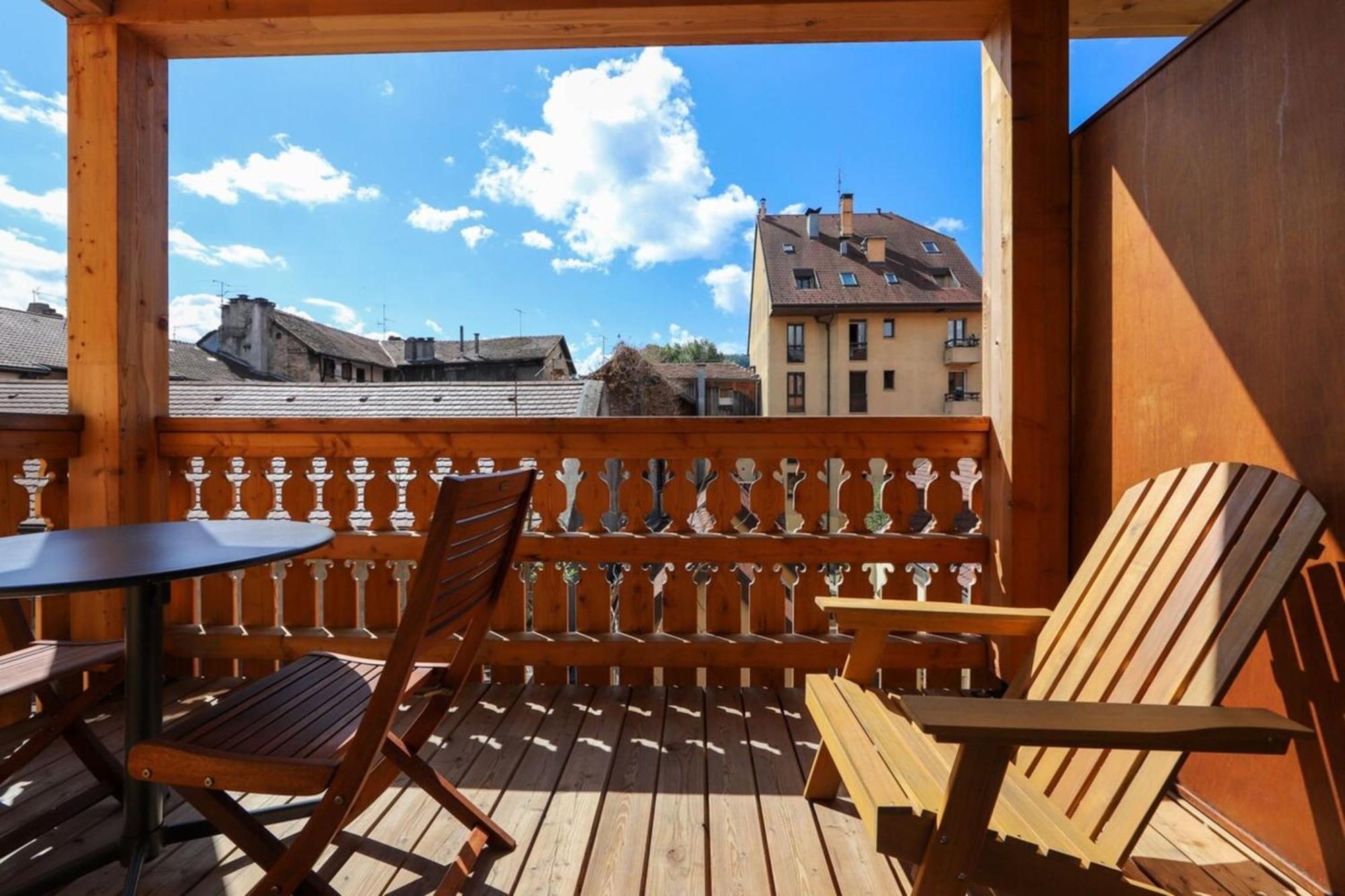 A L'Aventure ! Joli T2 Avec Balcon Centre Ville Annecy Bagian luar foto